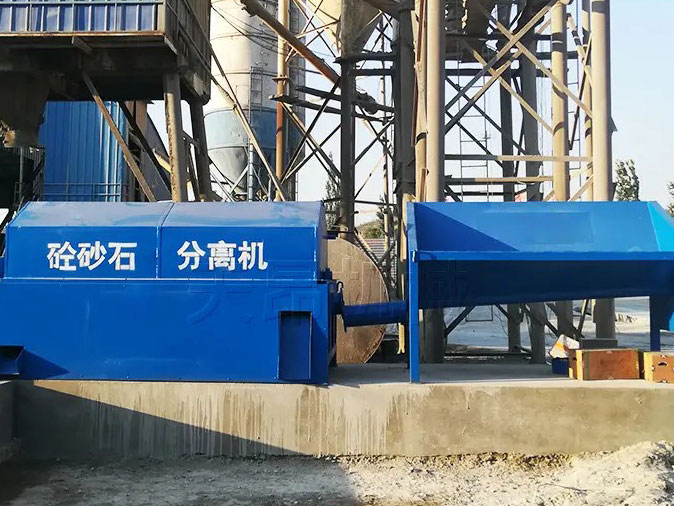 混凝土砂石分离机对搅拌站废料如何处理?